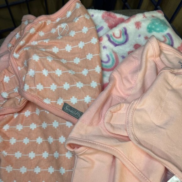 SwaddleMe Infant Swaddles Pink 3-Pack Size S/M - Picture 5 of 9